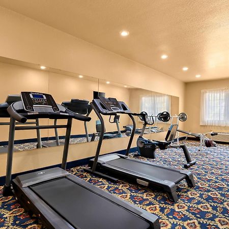 Quality Inn & Suites МакАлестър Екстериор снимка